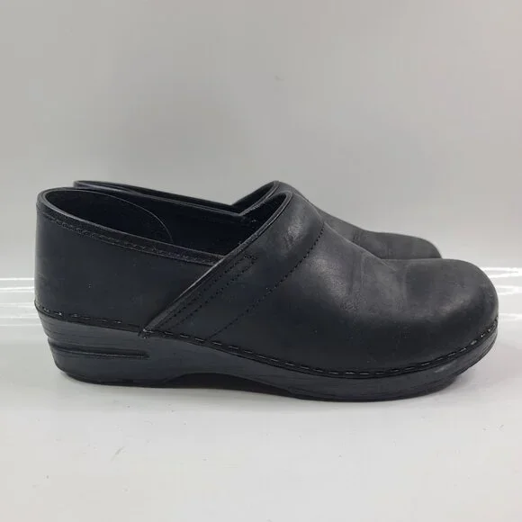Dansko Women's Black Professional Leather Slip On Casual Clogs Size 10 - Picture 2 of 7